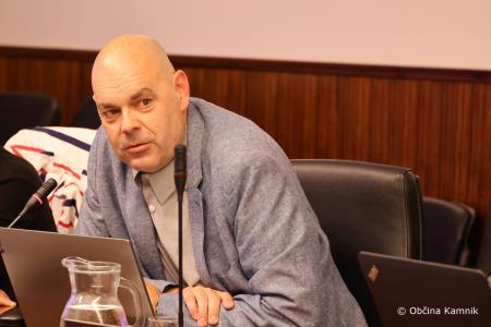 4. izredna seja Občinskega sveta Občine Kamnik (12)